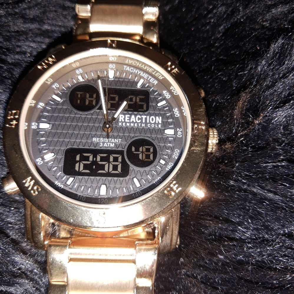 Stainless gold Kenneth Cole gold watch